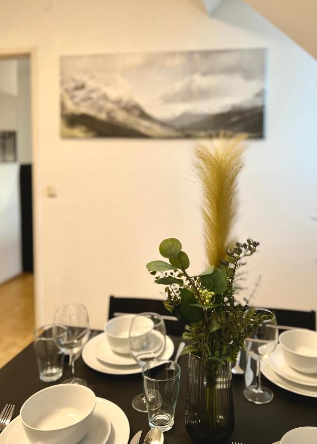 Urbanstays Linz Landstrasse - City Center - Near Casino المظهر الخارجي الصورة