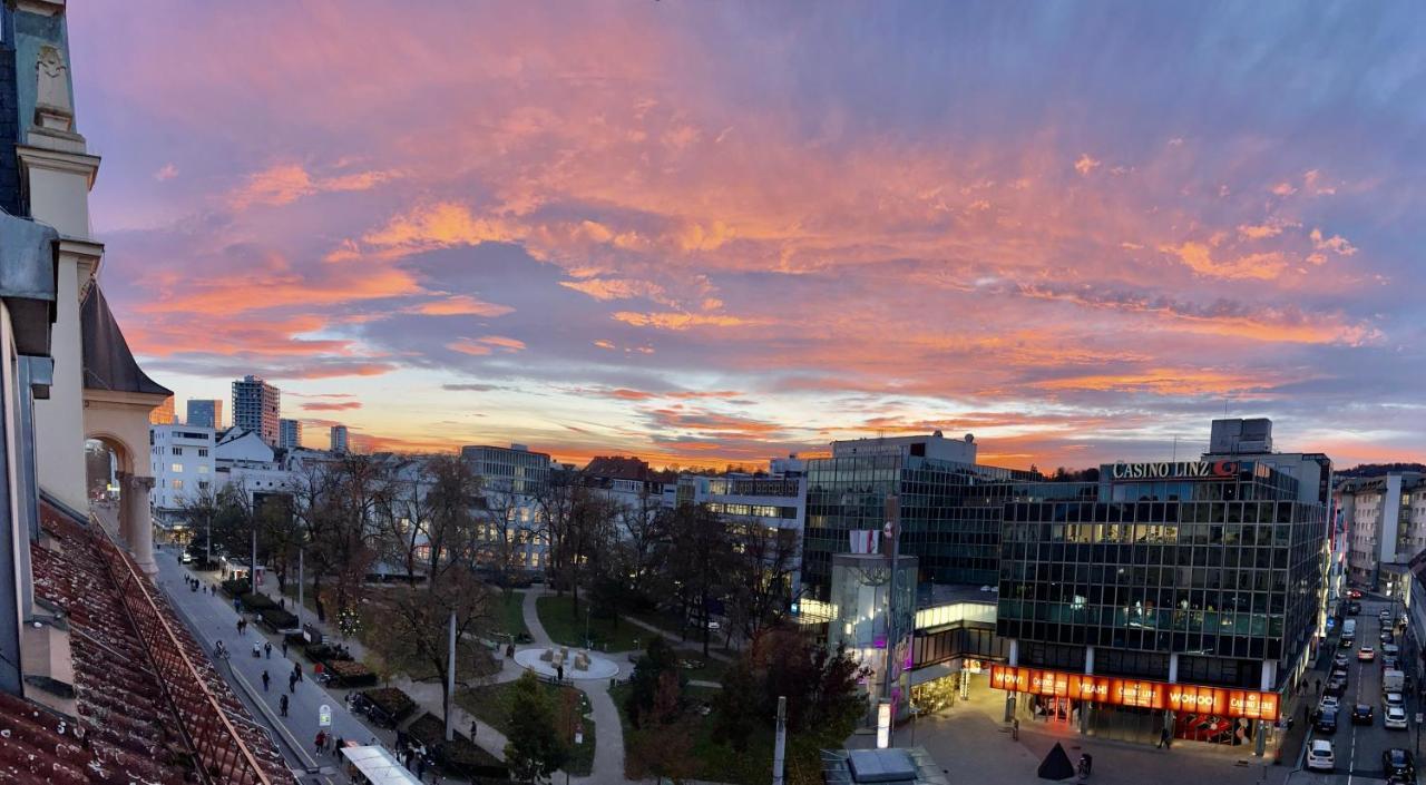 Urbanstays Linz Landstrasse - City Center - Near Casino المظهر الخارجي الصورة